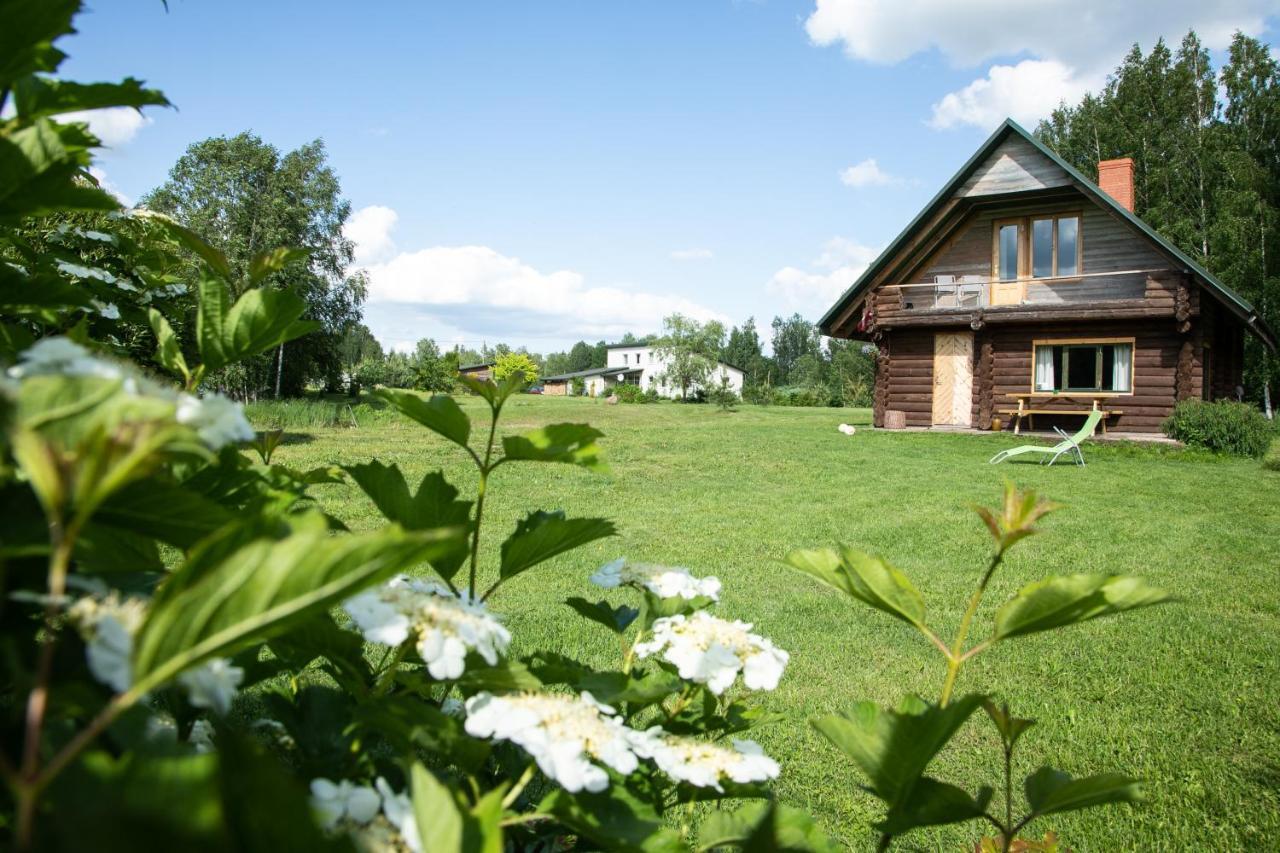 Melderi Villa Rēzekne Exteriör bild